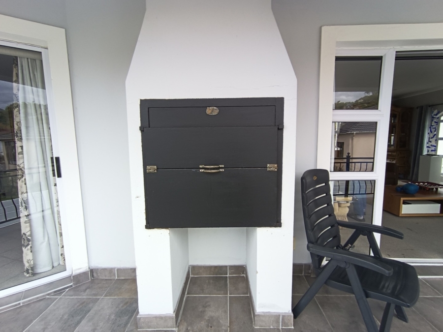 To Let 3 Bedroom Property for Rent in Paradise Western Cape